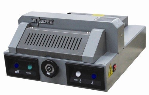 گیوتین کاغذ برقی ای ایکس 320V